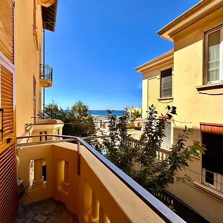 Apartment Hostdomus-acquamarina - Seafront - Bike