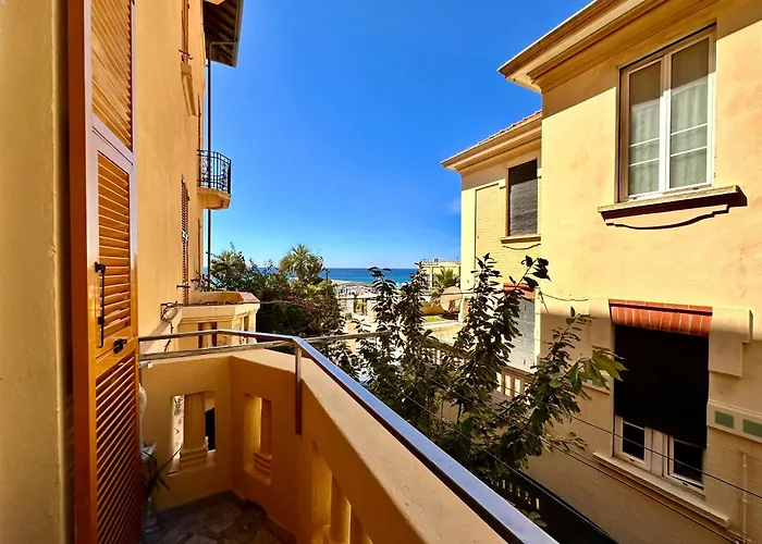 Appartamento Hostdomus-acquamarina - Seafront - Bike