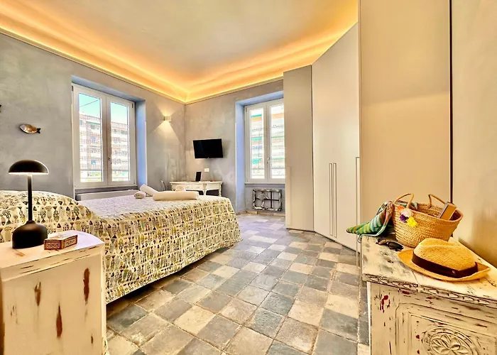 Hostdomus-acquamarina - Seafront - Bike Apartment Finale Ligure